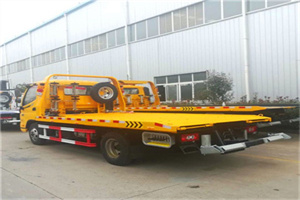 谢通门附近拖车救援搭电